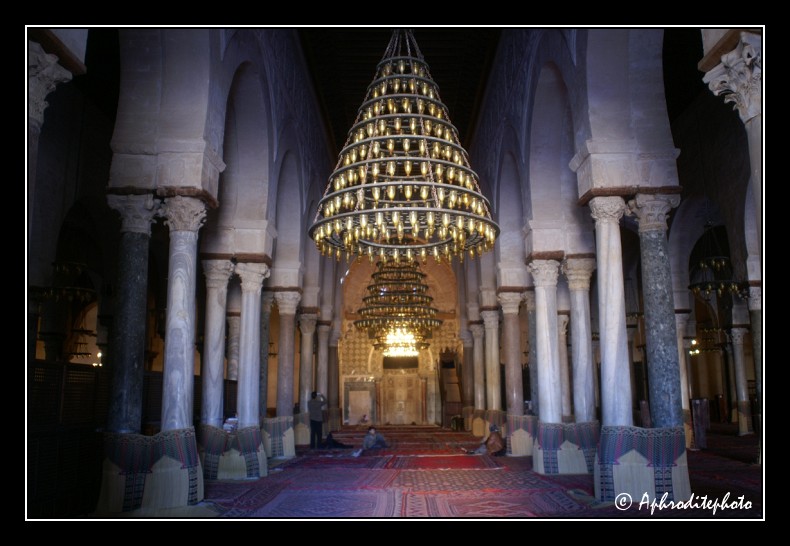 236 Kairouan, la grande mosquee